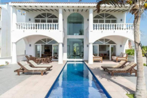 Beautiful Paradise - Beachfront